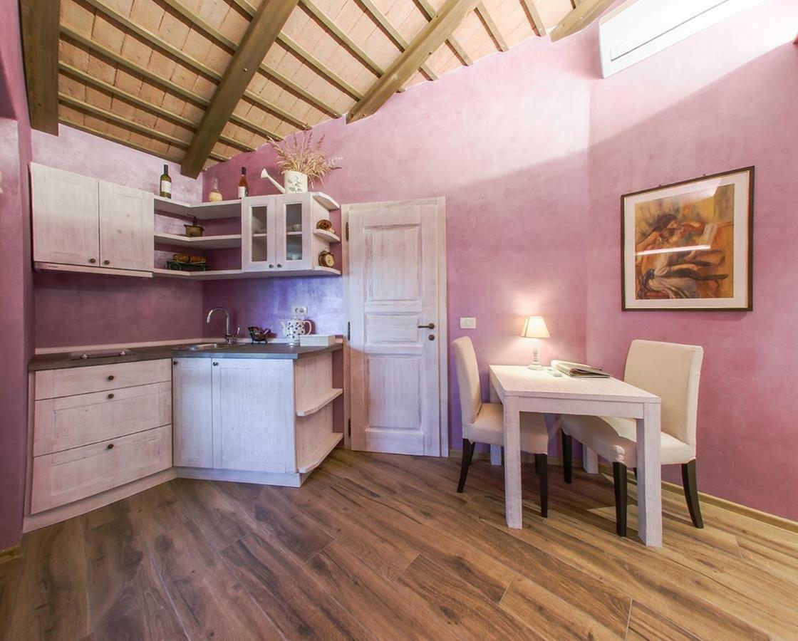Cebron Family Estate Hotel Branik Стая снимка