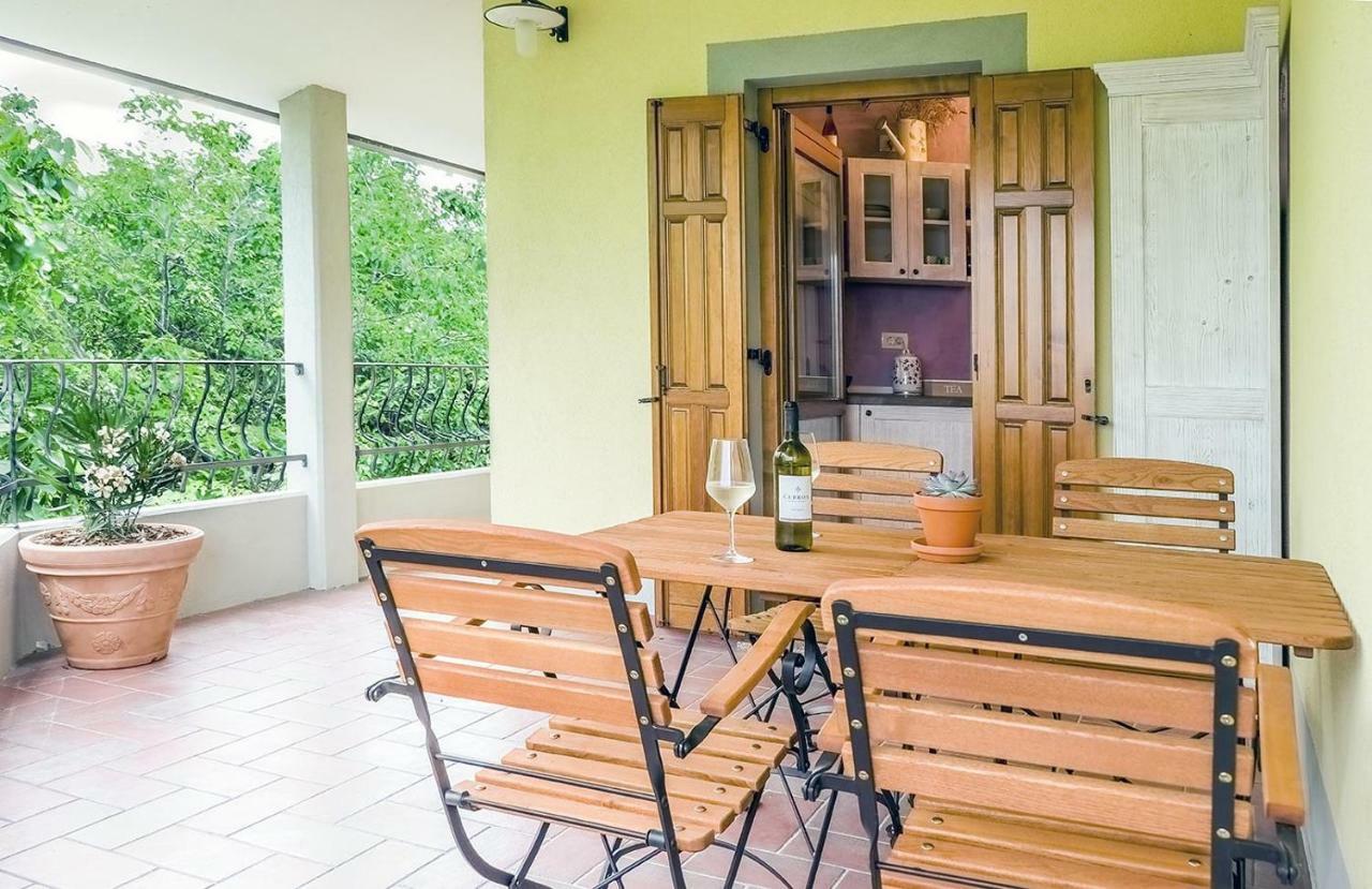 Cebron Family Estate Hotel Branik Стая снимка