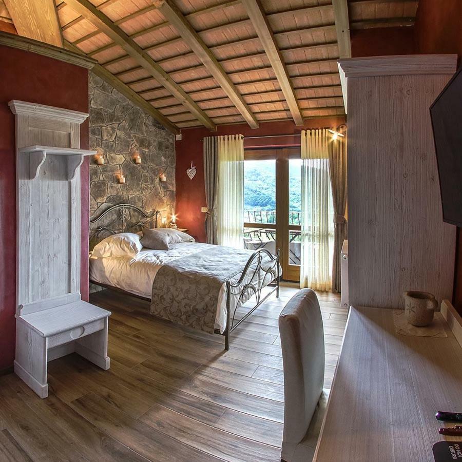 Cebron Family Estate Hotel Branik Екстериор снимка